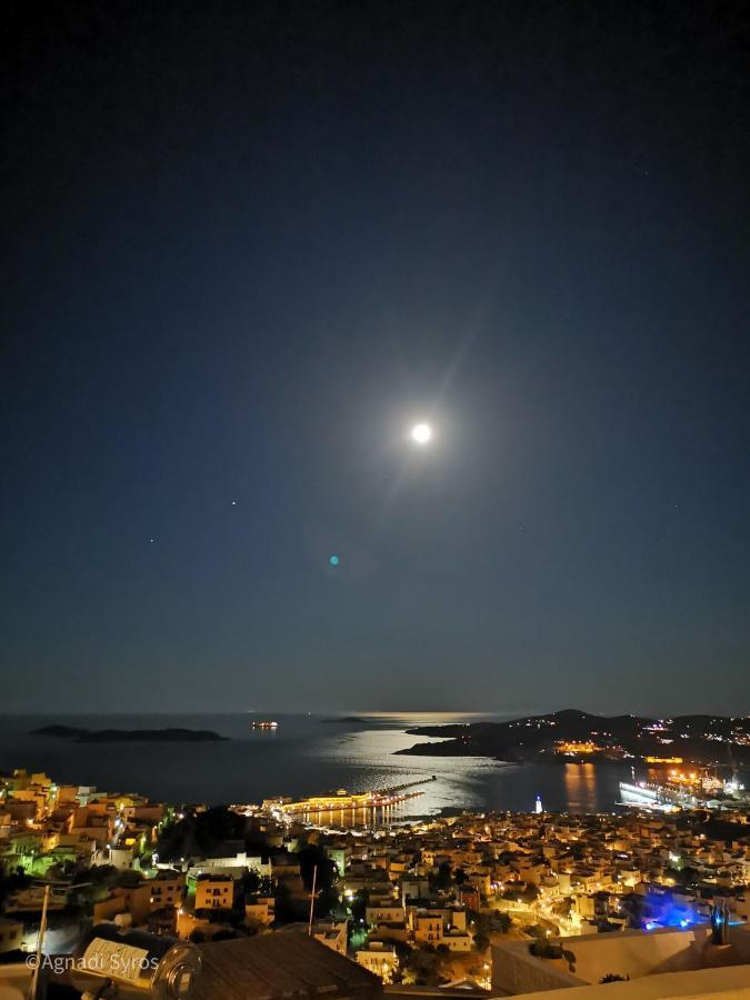 Agnadi Syros Beachfront & Hotel