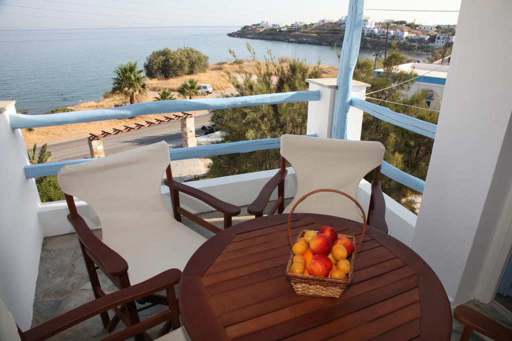 Agnadi Syros Beachfront & Hotel Mégas Yialós-Nítes