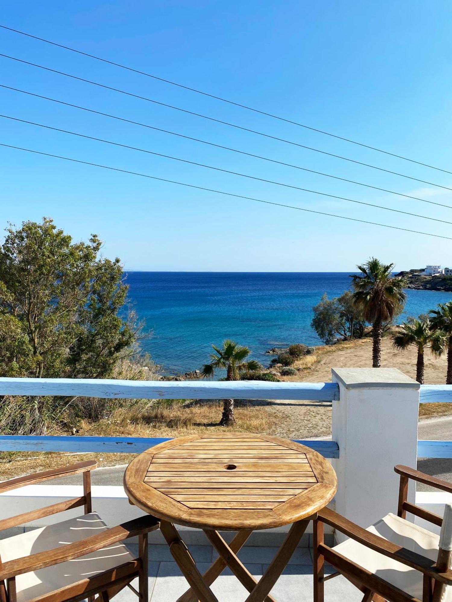 Agnadi Syros Beachfront & Hotel
