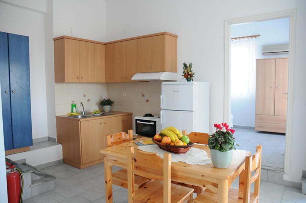 Agnadi Syros Beachfront & Mégas Yialós-Nítes