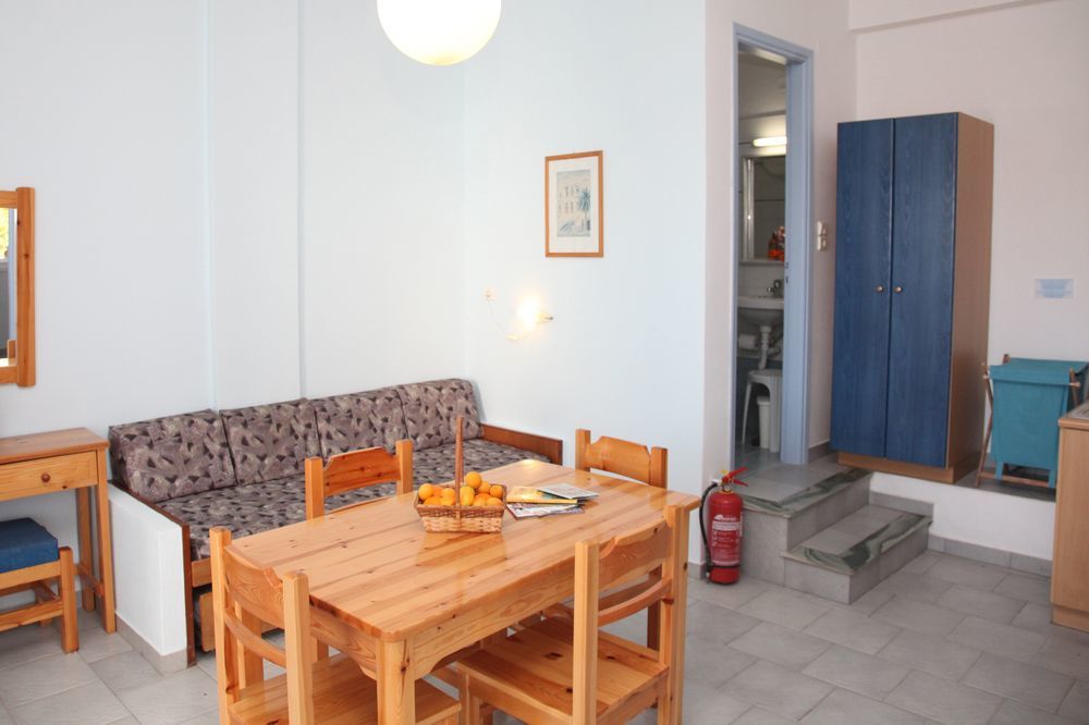 Agnadi Syros Beachfront & Hotel Mégas Yialós-Nítes
